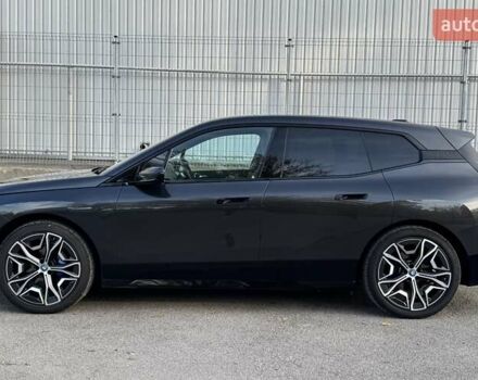 Сірий БМВ iX, об'ємом двигуна 0 л та пробігом 100 тис. км за 52900 $, фото 26 на Automoto.ua