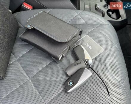 Сірий БМВ iX, об'ємом двигуна 0 л та пробігом 100 тис. км за 52900 $, фото 22 на Automoto.ua