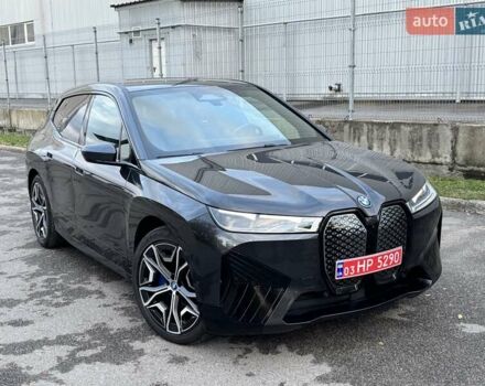 Сірий БМВ iX, об'ємом двигуна 0 л та пробігом 100 тис. км за 52900 $, фото 4 на Automoto.ua