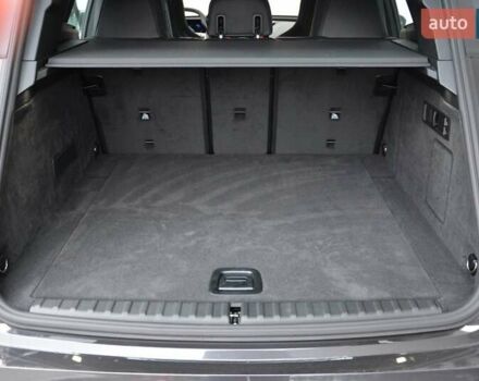 Сірий БМВ iX, об'ємом двигуна 0 л та пробігом 7 тис. км за 79222 $, фото 8 на Automoto.ua