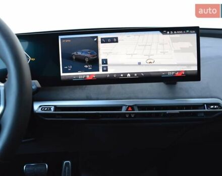 Серый БМВ iX, объемом двигателя 0 л и пробегом 3 тыс. км за 100390 $, фото 6 на Automoto.ua