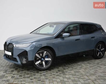 Серый БМВ iX, объемом двигателя 0 л и пробегом 17 тыс. км за 61613 $, фото 1 на Automoto.ua
