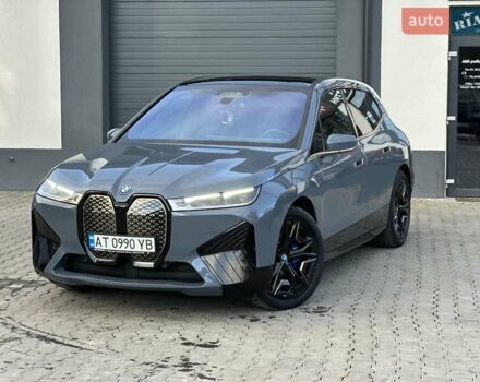 Сірий БМВ iX, об'ємом двигуна 0 л та пробігом 32 тис. км за 69800 $, фото 1 на Automoto.ua