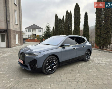 Сірий БМВ iX, об'ємом двигуна 0 л та пробігом 80 тис. км за 52400 $, фото 1 на Automoto.ua