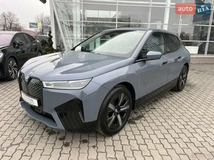 БМВ iX 2023 у Хмельницькому на Automoto.ua Сірий БМВ iX, об'ємом двигуна 0 л та пробігом 16 тис. км за 53900 $, фото 1 на Automoto.ua