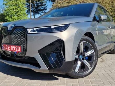 Серый БМВ iX, объемом двигателя 0 л и пробегом 50 тыс. км за 45316 $, фото 1 на Automoto.ua