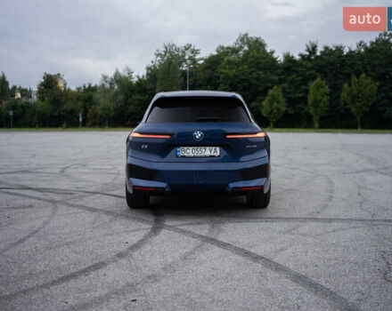 Синий БМВ iX, объемом двигателя 0 л и пробегом 29 тыс. км за 76999 $, фото 5 на Automoto.ua