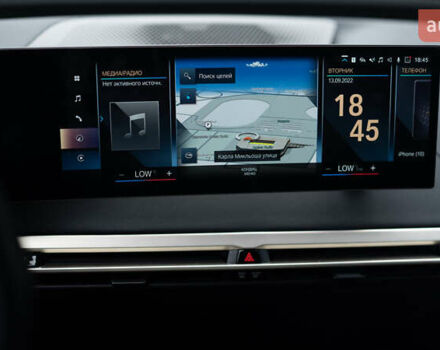 Синий БМВ iX, объемом двигателя 0 л и пробегом 29 тыс. км за 76999 $, фото 15 на Automoto.ua