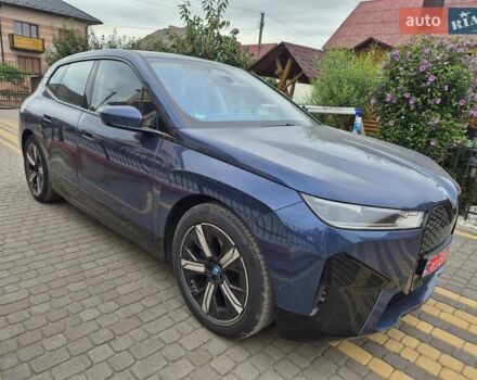 Синий БМВ iX, объемом двигателя 0 л и пробегом 70 тыс. км за 44500 $, фото 5 на Automoto.ua