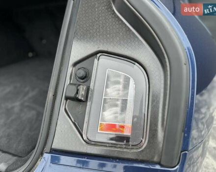 Синій БМВ iX, об'ємом двигуна 0 л та пробігом 18 тис. км за 52500 $, фото 5 на Automoto.ua