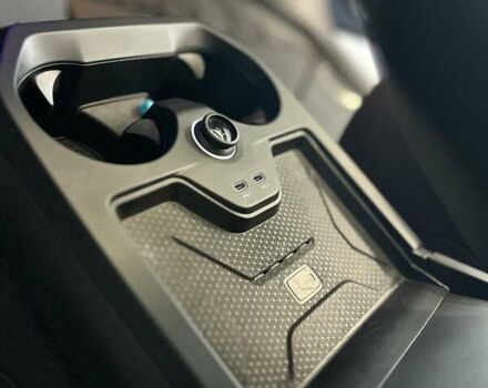 Синий БМВ iX, объемом двигателя 0 л и пробегом 13 тыс. км за 67500 $, фото 25 на Automoto.ua