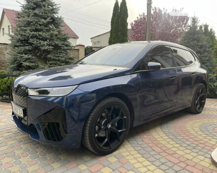 Синій БМВ iX, об'ємом двигуна 0 л та пробігом 6 тис. км за 67900 $, фото 2 на Automoto.ua