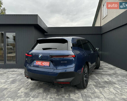 Синій БМВ iX, об'ємом двигуна 0 л та пробігом 18 тис. км за 52500 $, фото 21 на Automoto.ua
