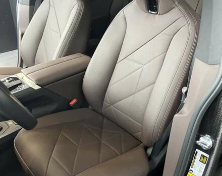 Синий БМВ iX, объемом двигателя 0 л и пробегом 13 тыс. км за 67500 $, фото 26 на Automoto.ua