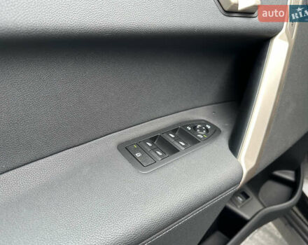 Синій БМВ iX, об'ємом двигуна 0 л та пробігом 18 тис. км за 52500 $, фото 51 на Automoto.ua