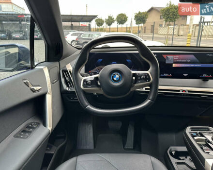 Синій БМВ iX, об'ємом двигуна 0 л та пробігом 18 тис. км за 52500 $, фото 36 на Automoto.ua