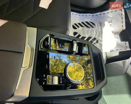 Синій БМВ iX, об'ємом двигуна 0 л та пробігом 12 тис. км за 72000 $, фото 23 на Automoto.ua