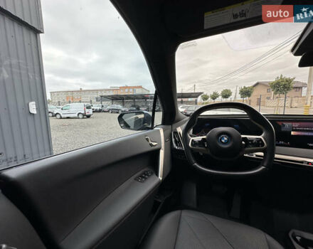Синій БМВ iX, об'ємом двигуна 0 л та пробігом 18 тис. км за 52500 $, фото 34 на Automoto.ua