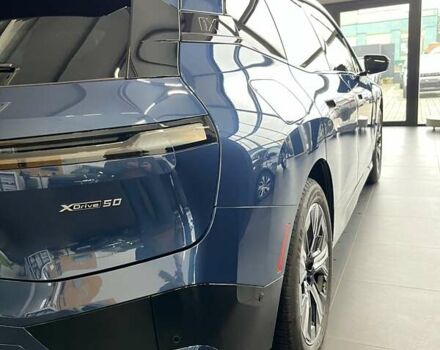 Синий БМВ iX, объемом двигателя 0 л и пробегом 13 тыс. км за 67500 $, фото 9 на Automoto.ua