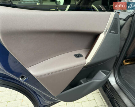 Синий БМВ iX, объемом двигателя 0 л и пробегом 18 тыс. км за 66900 $, фото 11 на Automoto.ua