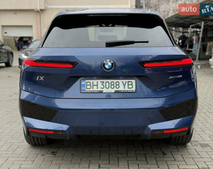 Синий БМВ iX, объемом двигателя 0 л и пробегом 18 тыс. км за 66900 $, фото 5 на Automoto.ua