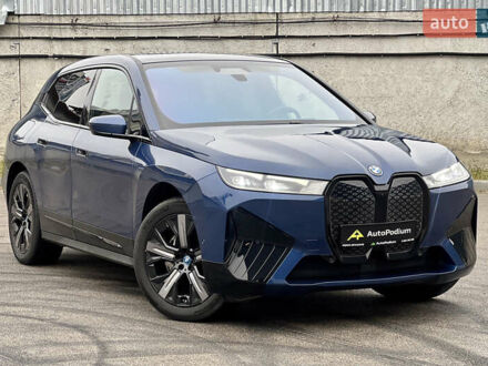 БМВ iX 2023 в Киеве на Automoto.ua Синий БМВ iX, объемом двигателя 0 л и пробегом 25 тыс. км за 63999 $, фото 1 на Automoto.ua