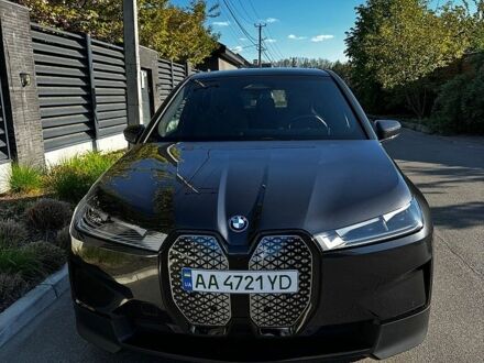 Синий БМВ iX, объемом двигателя 0 л и пробегом 59 тыс. км за 54000 $, фото 1 на Automoto.ua
