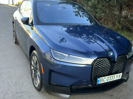 Синий БМВ iX, объемом двигателя 0 л и пробегом 4 тыс. км за 67000 $, фото 1 на Automoto.ua