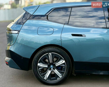 Зеленый БМВ iX, объемом двигателя 0 л и пробегом 45 тыс. км за 59000 $, фото 9 на Automoto.ua