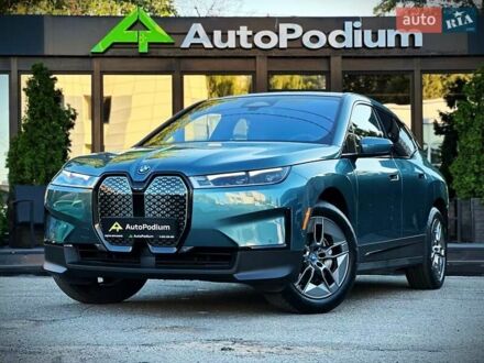 Зелений БМВ iX, об'ємом двигуна 0 л та пробігом 36 тис. км за 62999 $, фото 1 на Automoto.ua