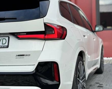 Белый БМВ iX1, объемом двигателя 0 л и пробегом 36 тыс. км за 37800 $, фото 8 на Automoto.ua
