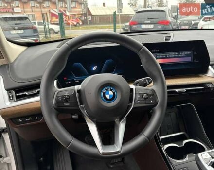 Белый БМВ iX1, объемом двигателя 0 л и пробегом 36 тыс. км за 28000 $, фото 25 на Automoto.ua