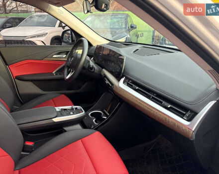 Білий БМВ iX1, об'ємом двигуна 0 л та пробігом 19 тис. км за 29000 $, фото 31 на Automoto.ua