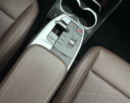 Белый БМВ iX1, объемом двигателя 0 л и пробегом 36 тыс. км за 28000 $, фото 37 на Automoto.ua