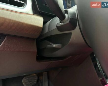 Белый БМВ iX1, объемом двигателя 0 л и пробегом 33 тыс. км за 28000 $, фото 39 на Automoto.ua