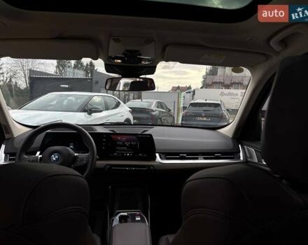 Белый БМВ iX1, объемом двигателя 0 л и пробегом 33 тыс. км за 28000 $, фото 51 на Automoto.ua