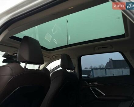 Белый БМВ iX1, объемом двигателя 0 л и пробегом 36 тыс. км за 28000 $, фото 55 на Automoto.ua