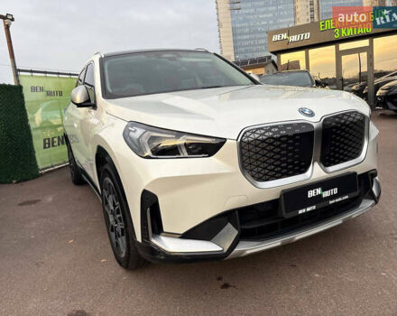Білий БМВ iX1, об'ємом двигуна 0 л та пробігом 19 тис. км за 29000 $, фото 3 на Automoto.ua