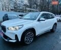 Белый БМВ iX1, объемом двигателя 0 л и пробегом 4 тыс. км за 34900 $, фото 1 на Automoto.ua