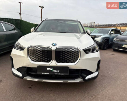 Білий БМВ iX1, об'ємом двигуна 0 л та пробігом 19 тис. км за 29000 $, фото 1 на Automoto.ua