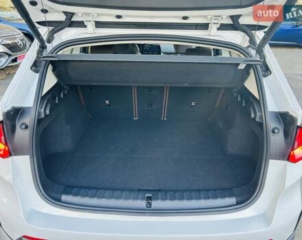 Білий БМВ iX1, об'ємом двигуна 0 л та пробігом 4 тис. км за 33000 $, фото 13 на Automoto.ua