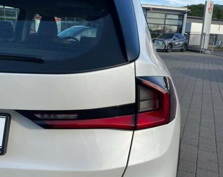 БМВ iX1 2023 у Мукачеве на Automoto.ua Білий БМВ iX1, об'ємом двигуна 0 л та пробігом 16 тис. км за 30900 $, фото 9 на Automoto.ua