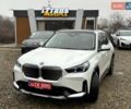 Белый БМВ iX1, объемом двигателя 0 л и пробегом 36 тыс. км за 28000 $, фото 1 на Automoto.ua