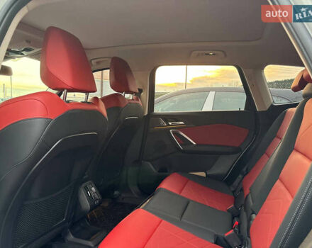 Білий БМВ iX1, об'ємом двигуна 0 л та пробігом 19 тис. км за 29000 $, фото 46 на Automoto.ua