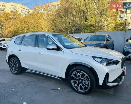 Білий БМВ iX1, об'ємом двигуна 0 л та пробігом 4 тис. км за 33000 $, фото 5 на Automoto.ua