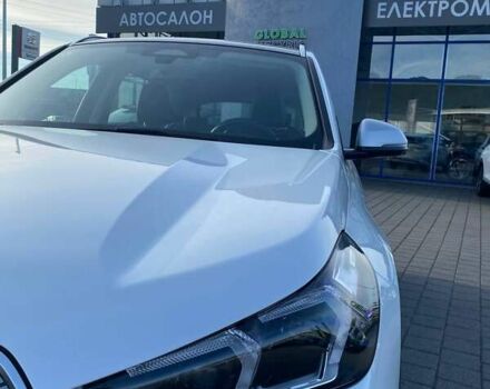 БМВ iX1 2023 у Мукачеве на Automoto.ua Білий БМВ iX1, об'ємом двигуна 0 л та пробігом 16 тис. км за 30900 $, фото 8 на Automoto.ua