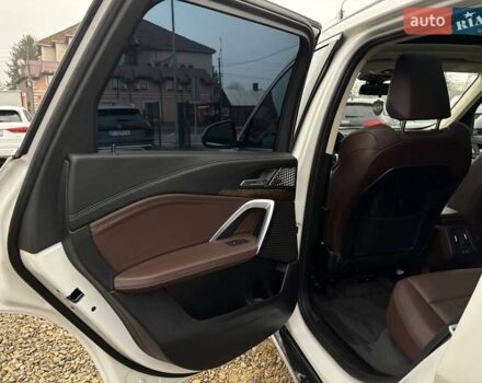 Белый БМВ iX1, объемом двигателя 0 л и пробегом 36 тыс. км за 28000 $, фото 56 на Automoto.ua