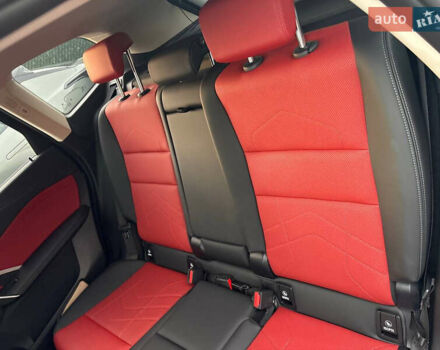 Білий БМВ iX1, об'ємом двигуна 0 л та пробігом 19 тис. км за 29000 $, фото 45 на Automoto.ua