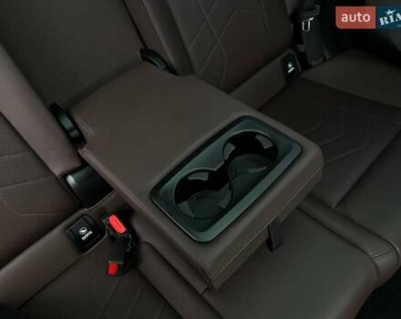 Белый БМВ iX1, объемом двигателя 0 л и пробегом 36 тыс. км за 28000 $, фото 50 на Automoto.ua