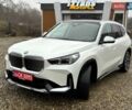 Белый БМВ iX1, объемом двигателя 0 л и пробегом 36 тыс. км за 28000 $, фото 1 на Automoto.ua